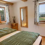 Apartman Stadlerhof Alpen- & Seeblick Kirchanschoring