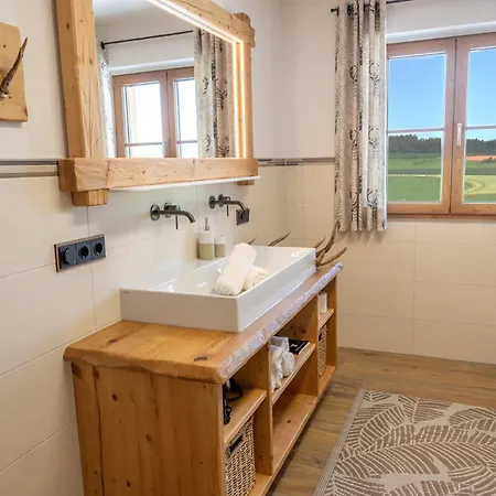 Apartamento Stadlerhof Alpen- & Seeblick Kirchanschoring