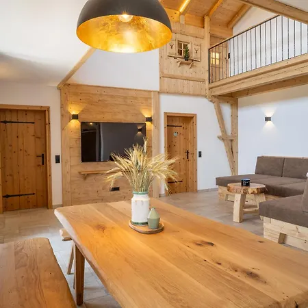 Stadlerhof Alpen- & Seeblick Apartamento Kirchanschoring